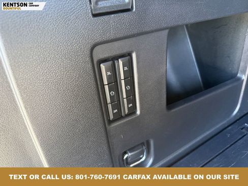Used 2024 Ford Expedition Platinum image 39