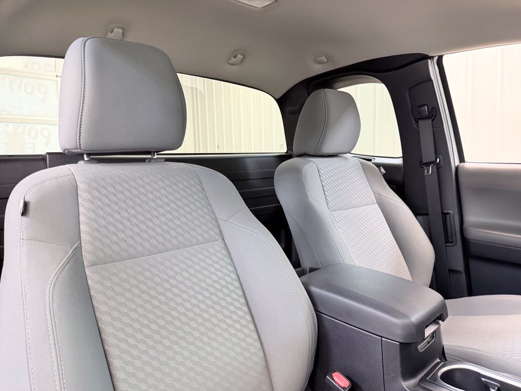 Used 2020 Toyota Tacoma SR AWD/4WD image 25