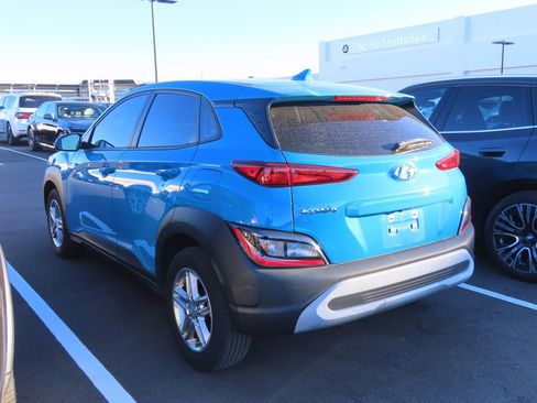 Used 2023 Hyundai Kona SE w/ Cargo Package image 4