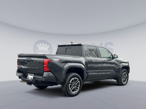 Used 2024 Toyota Tacoma TRD Sport image 5