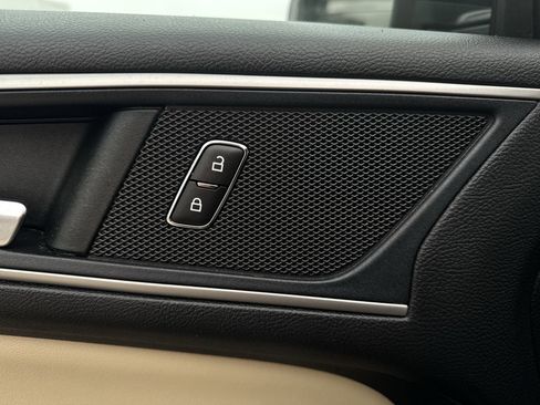 Used 2022 Ford Edge SEL w/ Convenience Package image 24