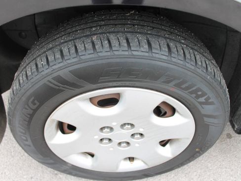 Used 2003 Chrysler PT Cruiser FWD image 18