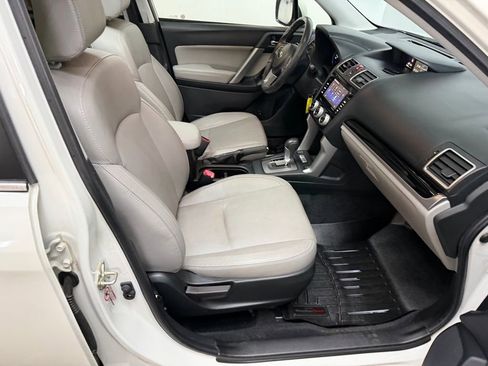Used 2017 Subaru Forester 2.5i Limited image 37
