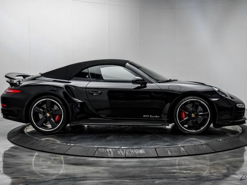 Used 2015 Porsche 911 Turbo image 24
