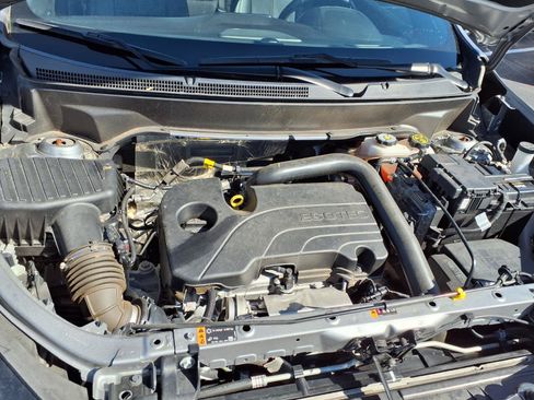 Used 2023 Chevrolet Equinox Premier FWD image 38