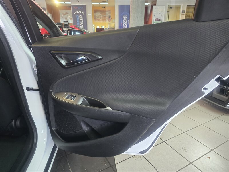 Used 2024 Chevrolet Malibu LT FWD image 15