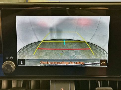Used 2025 Toyota RAV4 LE AWD/4WD image 16