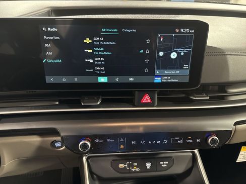 New 2026 Kia Carnival image 23