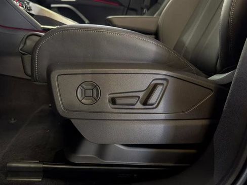 Used 2025 Audi Q5 Premium Plus w/ Premium Plus AWD/4WD image 26