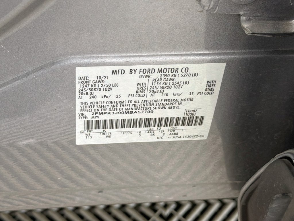Used 2021 Ford Edge ST-Line FWD image 30