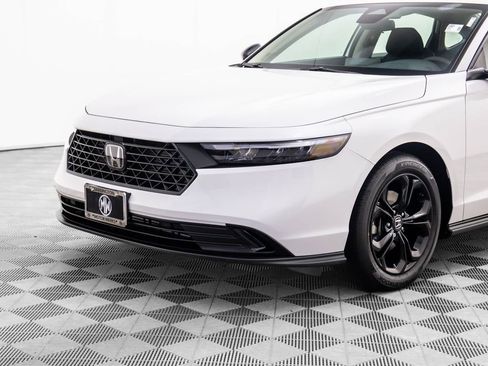 Used 2025 Honda Accord SE image 31