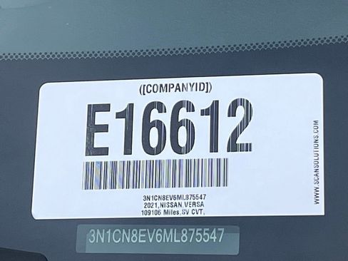 Used 2021 Nissan Versa SV FWD image 19