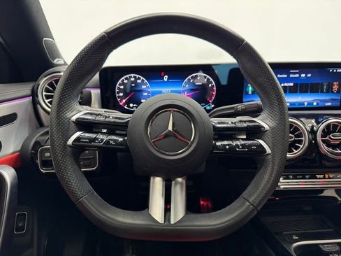 Used 2025 Mercedes-Benz CLA 250 image 23