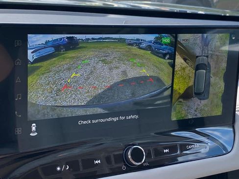 New 2025 Mitsubishi Outlander SEL image 10