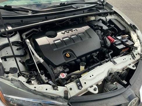 Used 2019 Toyota Corolla LE image 21