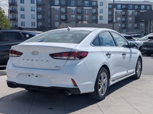 Used 2018 Hyundai Sonata Sport w/ Tech Package 05 FWD image 3