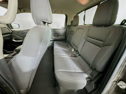 Used 2023 Nissan Frontier SV w/ SV Convenience Package image 26