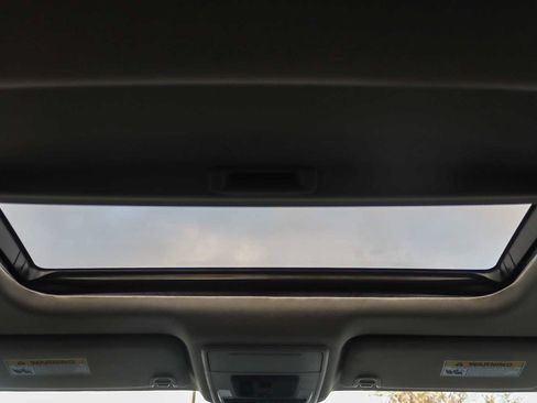 Used 2023 Honda Accord EX image 15