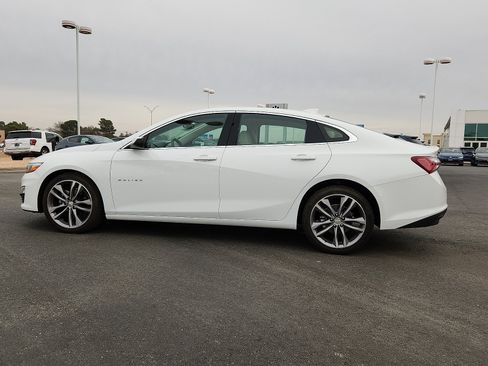 Used 2024 Chevrolet Malibu LT image 4