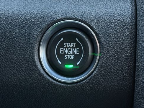 New 2026 GMC Acadia Elevation w/ Elevation Premium Package FWD image 24