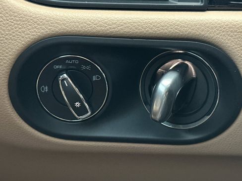 Used 2022 Porsche Macan S image 23