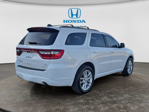 Used 2024 Dodge Durango GT AWD/4WD image 5