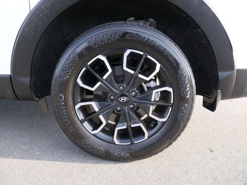 Used 2023 Hyundai Santa Cruz SEL image 13