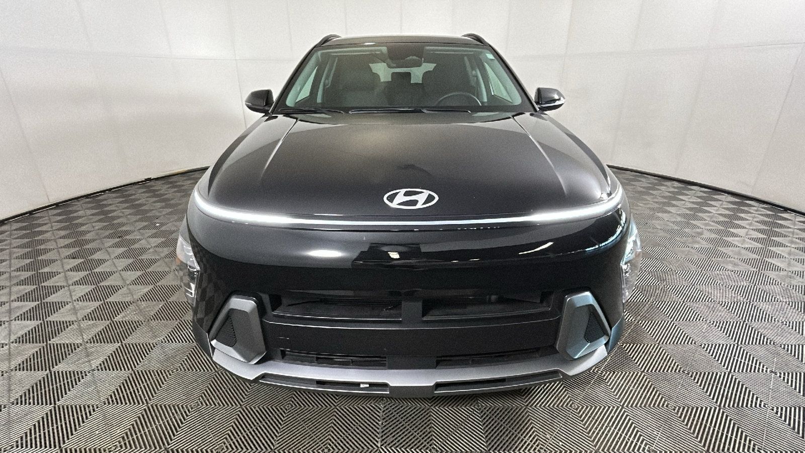 Certified 2026 Hyundai Kona SEL Premium AWD/4WD image 8