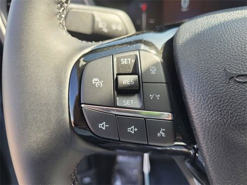 New 2025 Ford Escape SE image 11