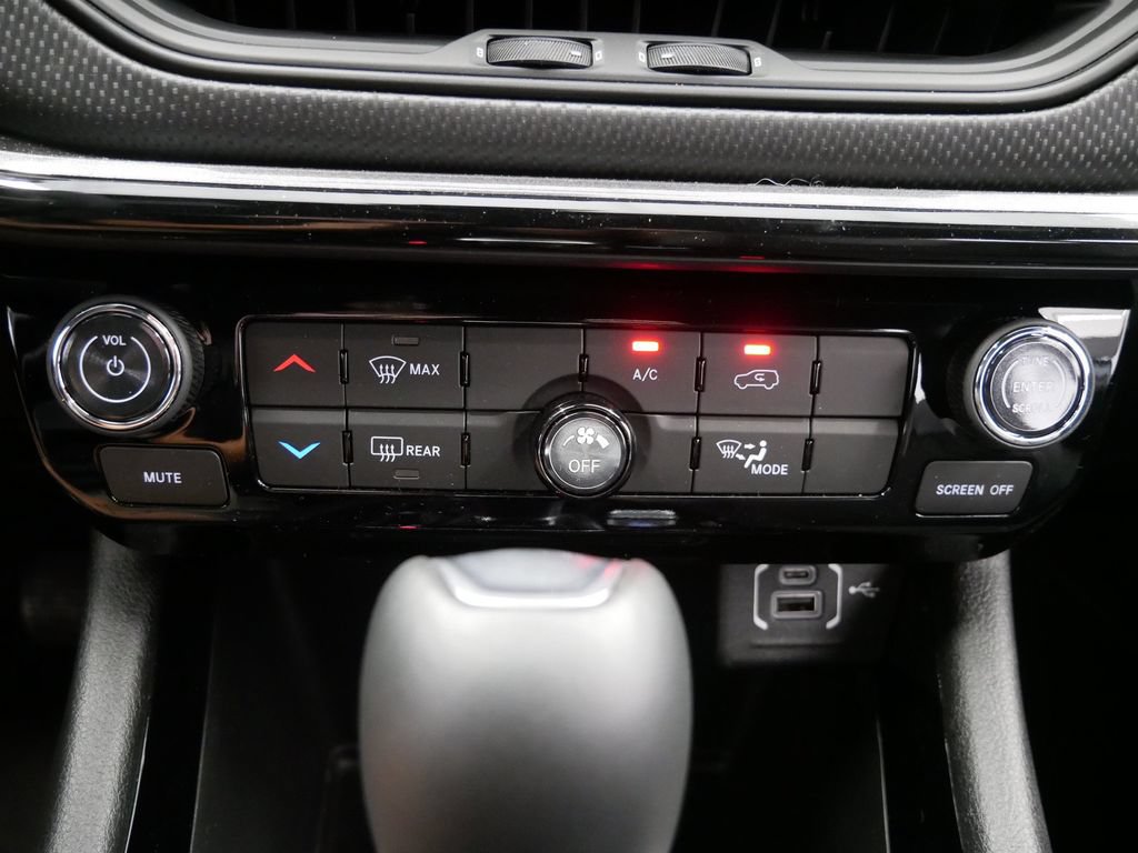 New 2026 Jeep Compass Latitude AWD/4WD image 27