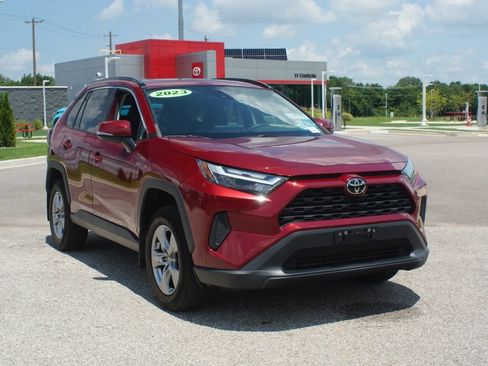 Used 2023 Toyota RAV4 XLE w/ Convenience Package AWD/4WD image 2