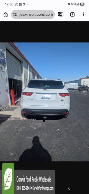 Used 2018 Jaguar F-PACE Premium AWD/4WD image 4