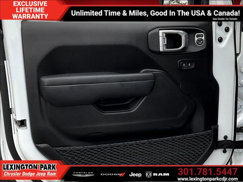 Used 2025 Jeep Wrangler Unlimited Sport AWD/4WD image 20