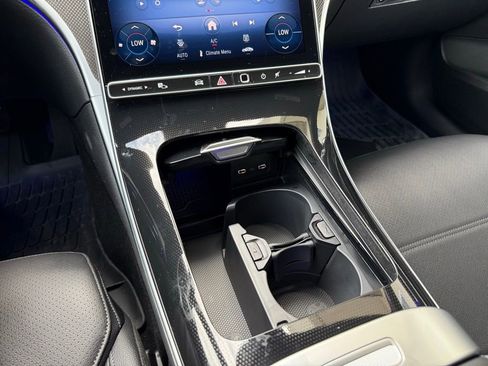 New 2026 Mercedes-Benz C 300 Sedan image 17