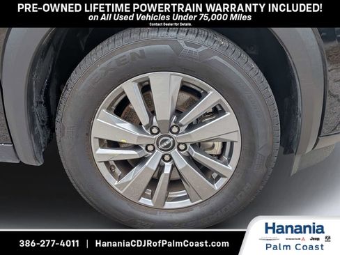 Used 2025 Nissan Pathfinder SV AWD/4WD image 10