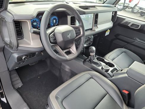 New 2026 Ford Bronco Outer Banks AWD/4WD image 18