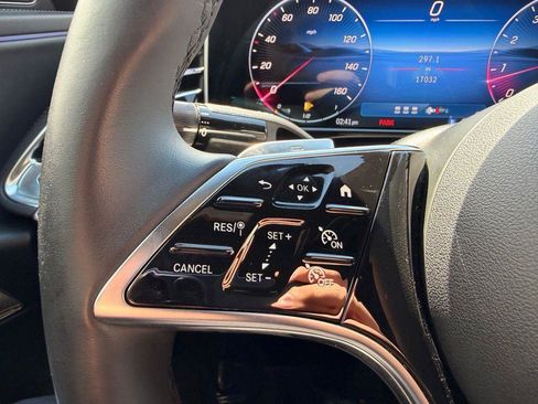 Used 2024 Mercedes-Benz E 350 4MATIC Sedan image 31