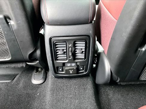 Certified 2023 Dodge Durango R/T AWD/4WD image 17