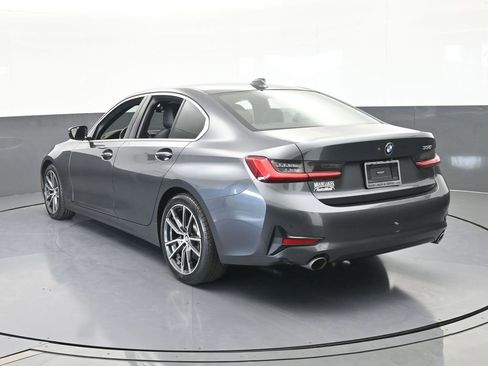 Used 2021 BMW 330i Sedan image 4