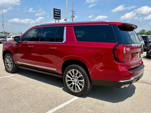 Used 2026 GMC Yukon XL Denali w/ Denali Reserve Package AWD/4WD image 8
