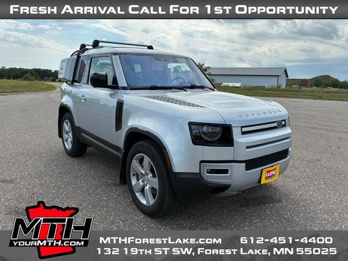 Used 2021 Land Rover Defender 90 First Edition AWD/4WD image 3