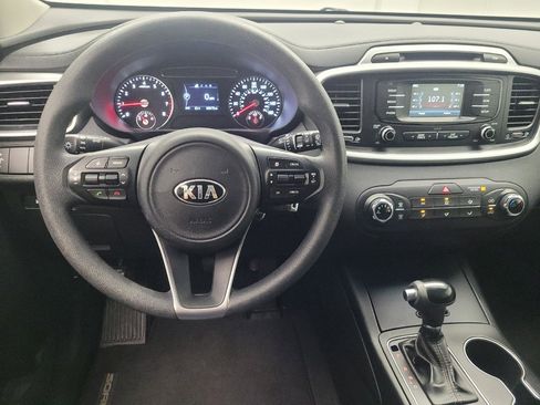 Used 2016 Kia Sorento FWD image 22