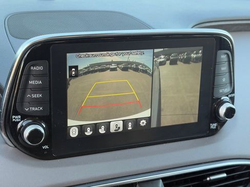 Used 2020 Hyundai Santa Fe Limited image 29