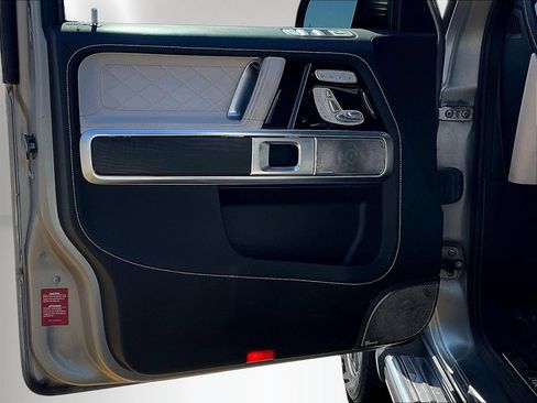 Used 2023 Mercedes-Benz G 550 image 19
