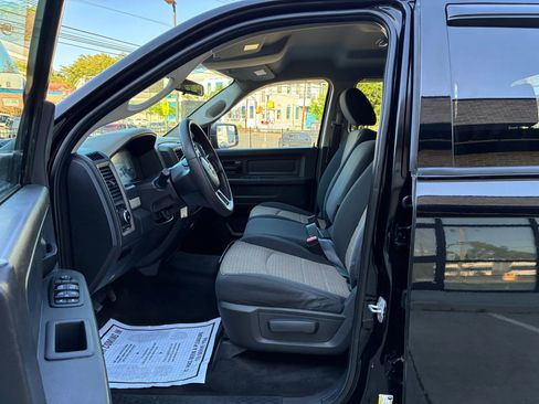 Used 2012 RAM 1500 Express w/ ST Popular Equipment Group AWD/4WD image 10