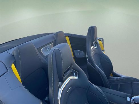 Used 2022 Mercedes-Benz SL 63 AMG 4MATIC w/ AMG Aerodynamic Package image 33