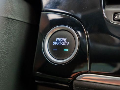 Used 2019 Buick Encore Essence image 30