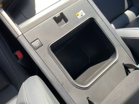 Used 2024 Lexus GX 550 image 38