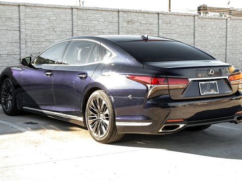 Used 2019 Lexus LS 500 w/ Interior Upgrade Package RWD image 10