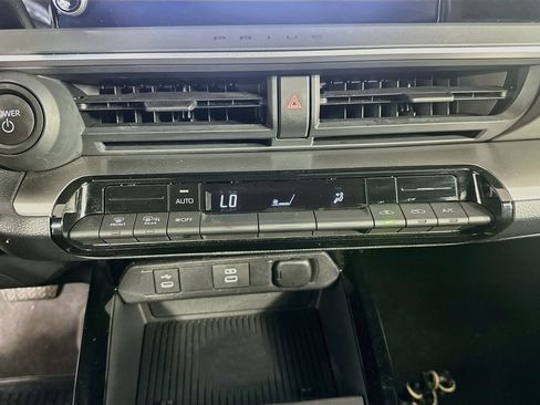 Used 2024 Toyota Prius LE FWD image 23